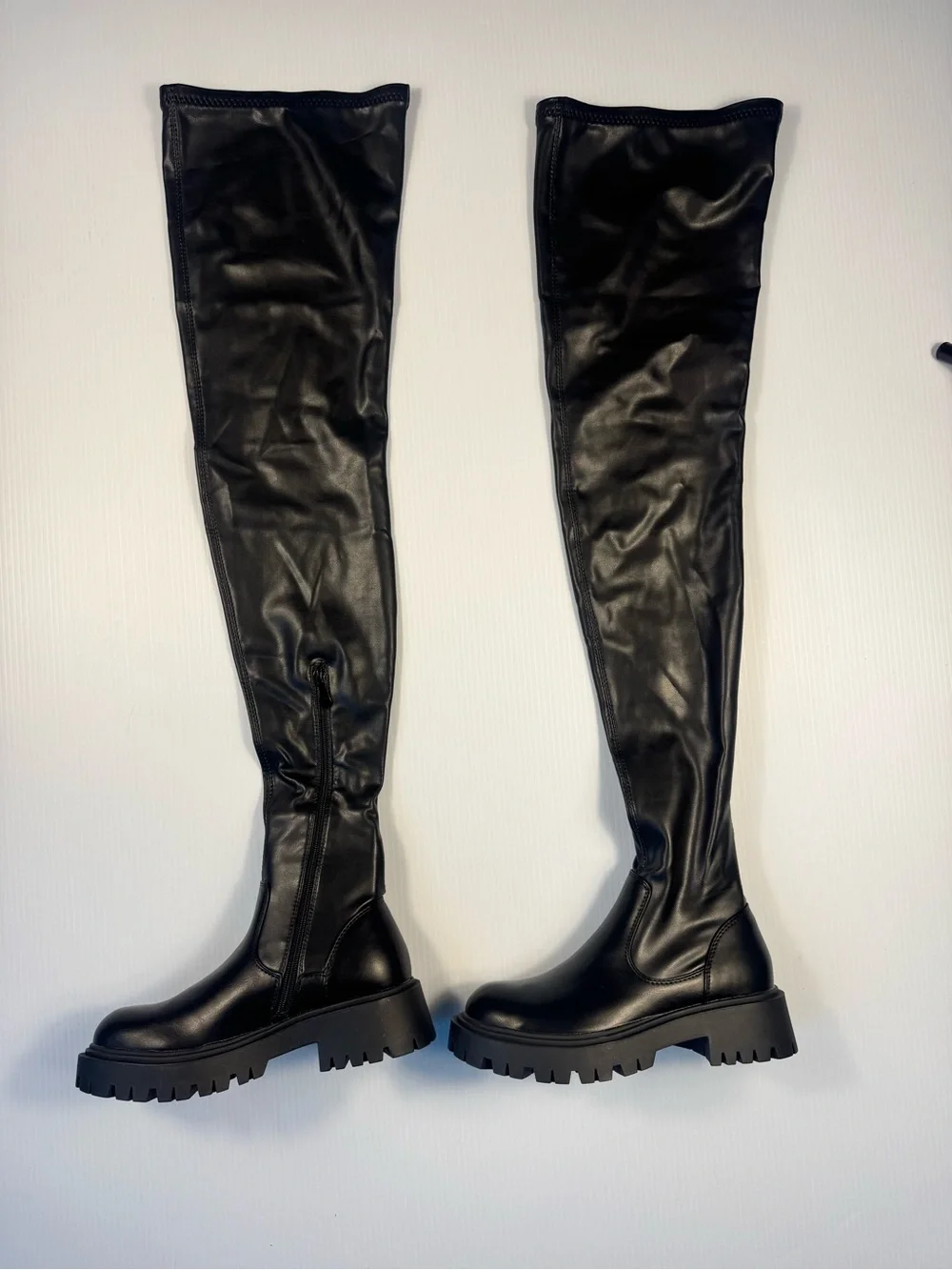AZALEA WANG Ajuna Black Flat Thigh High Stretch PU Boots NIB